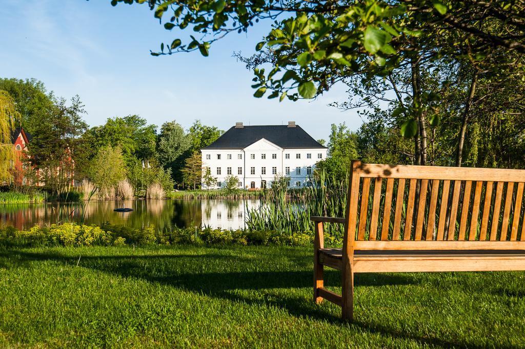 فندق Schlossgut Groß Schwansee المظهر الخارجي الصورة