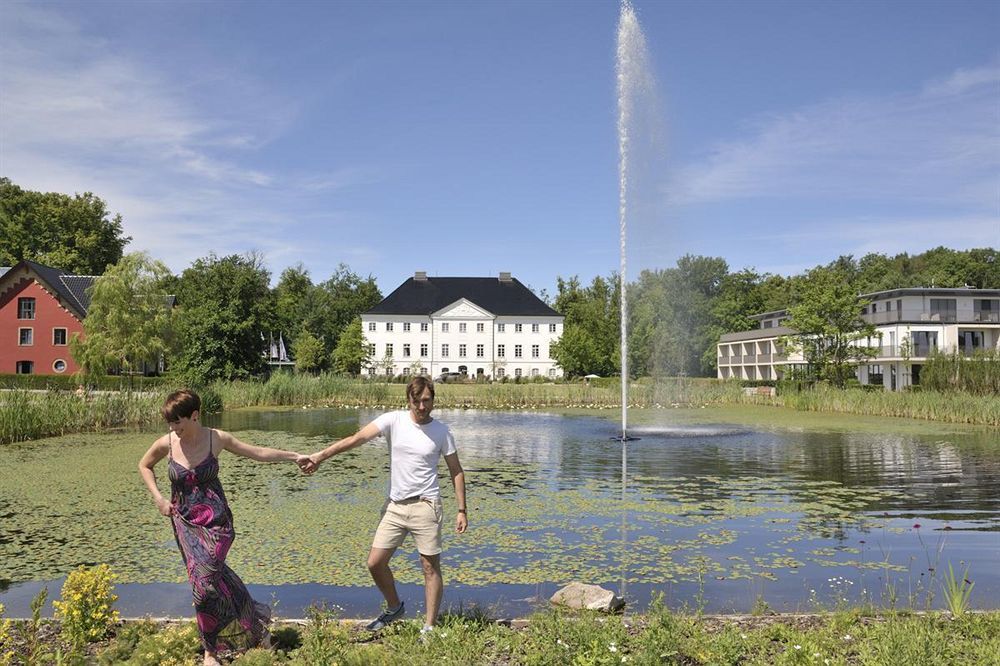 فندق Schlossgut Groß Schwansee المظهر الخارجي الصورة